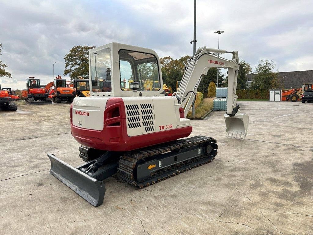 Kettenbagger del tipo Takeuchi TB160C, Gebrauchtmaschine en Antwerpen (Imagen 4)