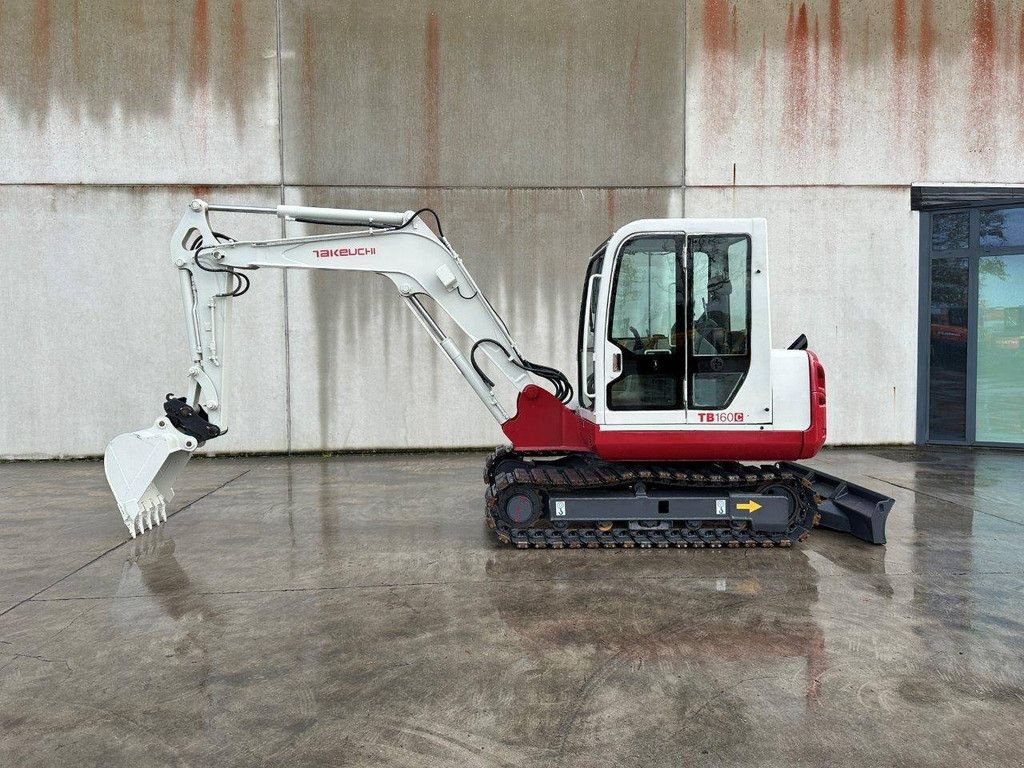 Kettenbagger van het type Takeuchi TB160C, Gebrauchtmaschine in Antwerpen (Foto 8)