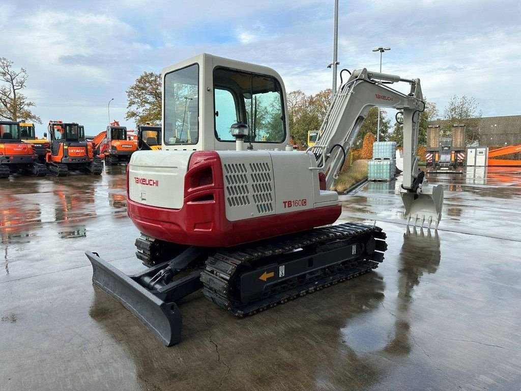 Kettenbagger van het type Takeuchi TB160C, Gebrauchtmaschine in Antwerpen (Foto 4)