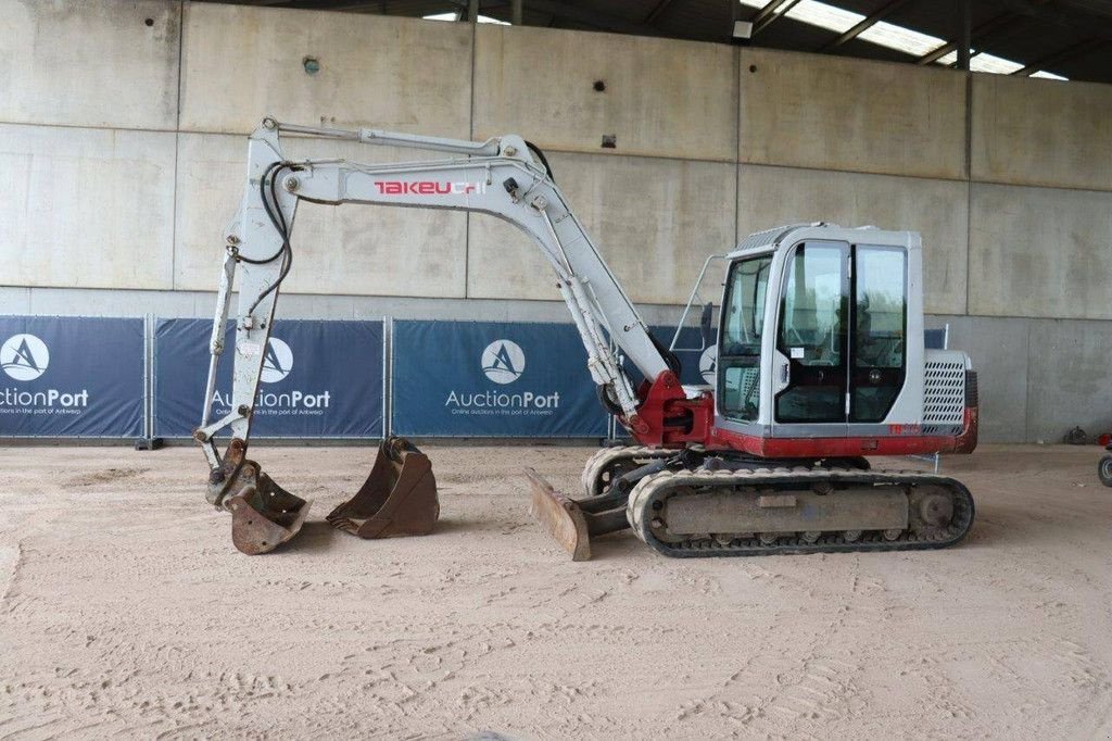 Kettenbagger of the type Takeuchi TB175, Gebrauchtmaschine in Antwerpen (Picture 1)