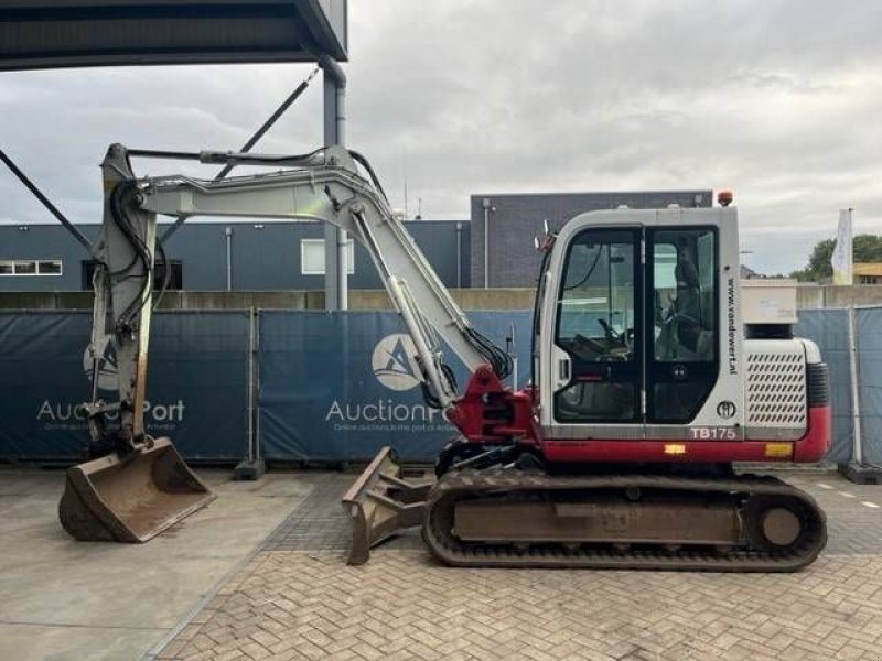 Kettenbagger del tipo Takeuchi TB175, Gebrauchtmaschine en Antwerpen (Imagen 1)