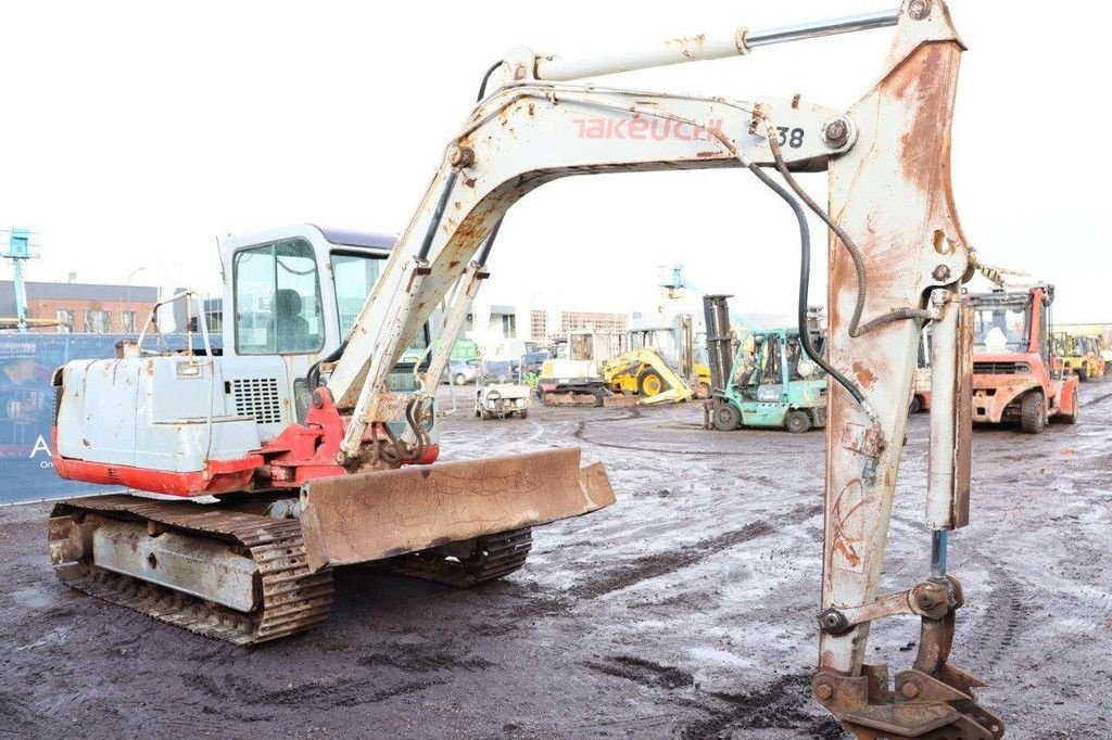 Kettenbagger typu Takeuchi TB175, Gebrauchtmaschine w Antwerpen (Zdjęcie 7)