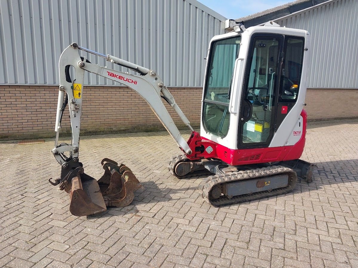 Kettenbagger of the type Takeuchi TB216, Gebrauchtmaschine in Westwoud (Picture 1)