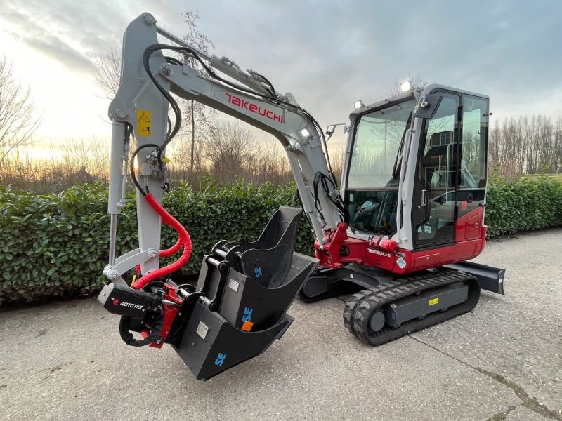 Kettenbagger van het type Takeuchi tb230, Gebrauchtmaschine in Herwijnen (Foto 1)