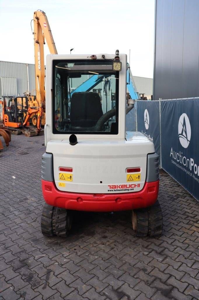 Kettenbagger a típus Takeuchi TB235, Gebrauchtmaschine ekkor: Antwerpen (Kép 4)