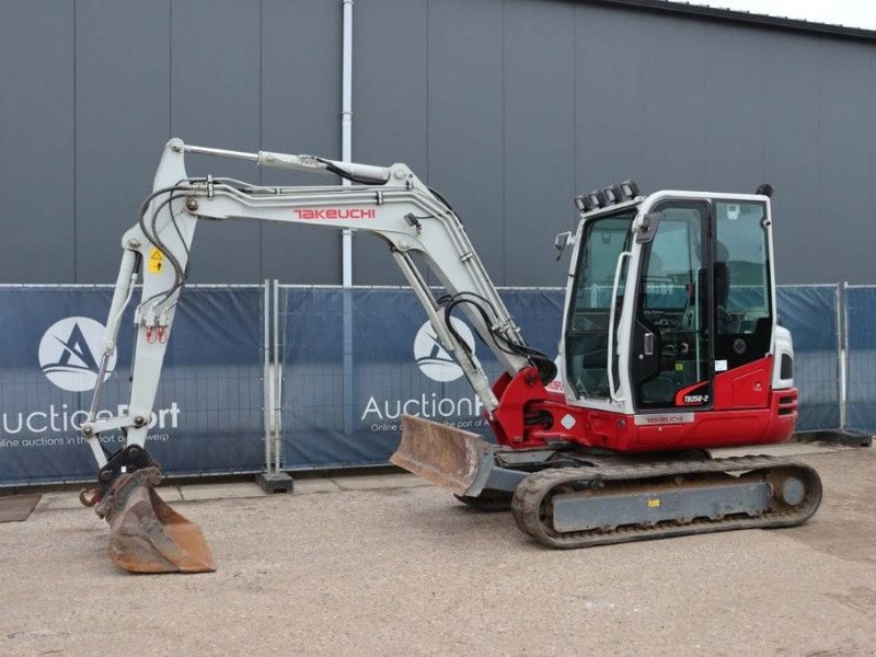 Kettenbagger Türe ait Takeuchi TB250-2, Gebrauchtmaschine içinde Antwerpen (resim 1)