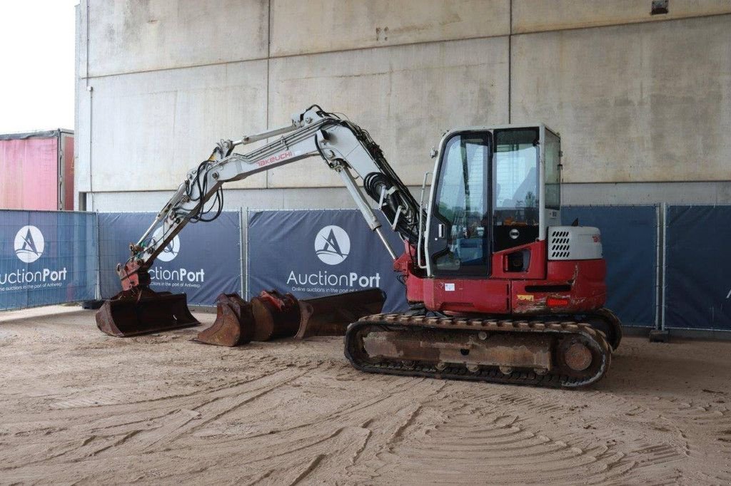 Kettenbagger typu Takeuchi TB280FR, Gebrauchtmaschine w Antwerpen (Zdjęcie 3)