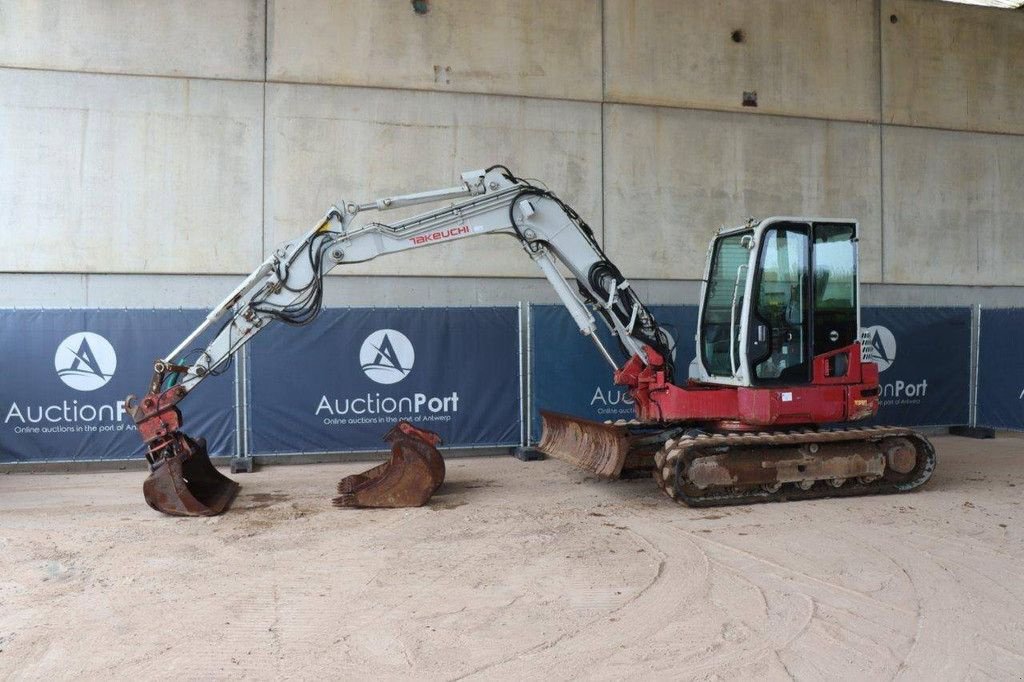 Kettenbagger of the type Takeuchi TB280FR, Gebrauchtmaschine in Antwerpen (Picture 1)