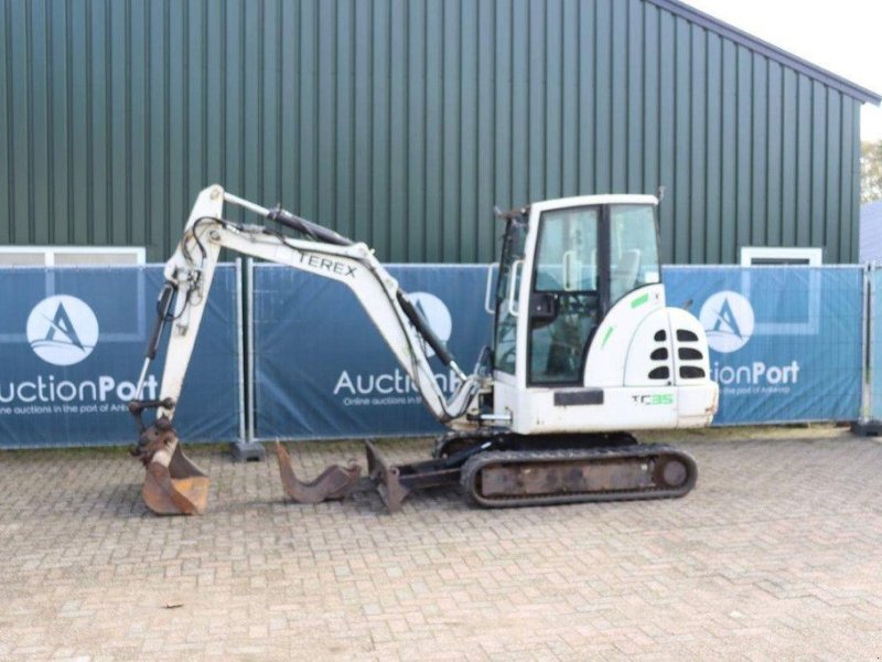 Kettenbagger of the type Terex TC 35, Gebrauchtmaschine in Antwerpen (Picture 1)