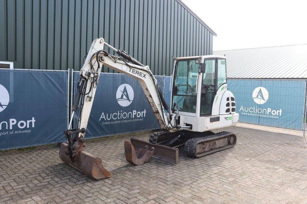 Kettenbagger a típus Terex TC 35, Gebrauchtmaschine ekkor: Antwerpen (Kép 9)