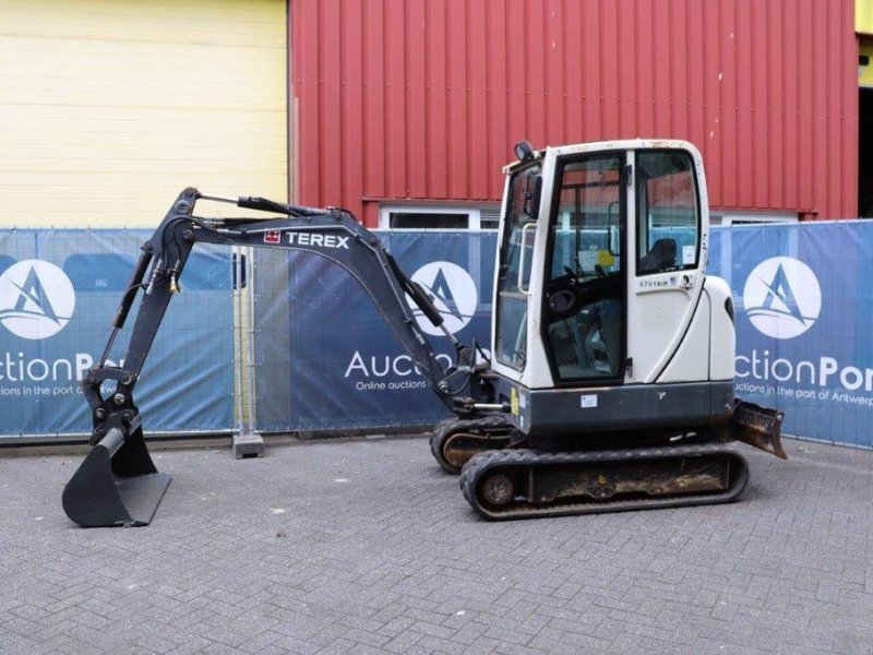 Kettenbagger типа Terex TC25, Gebrauchtmaschine в Antwerpen (Фотография 1)