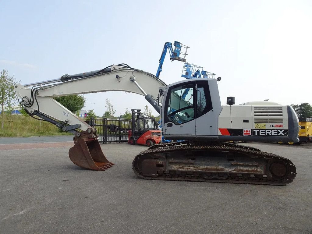 Kettenbagger van het type Terex TC260LC, Gebrauchtmaschine in Zutphen (Foto 5)