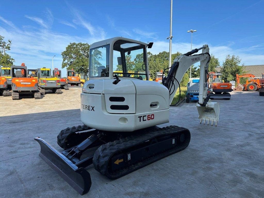 Kettenbagger des Typs Terex TC60, Gebrauchtmaschine in Antwerpen (Bild 4)