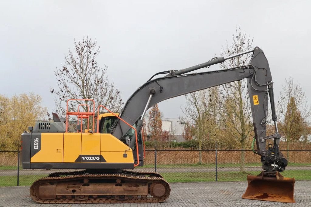 Kettenbagger типа Volvo EC 220 EL ROTOTILT QUICK COUPLER BUCKET AIRCO, Gebrauchtmaschine в Marknesse (Фотография 4)