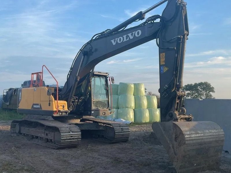 Kettenbagger des Typs Volvo EC 220EL, Gebrauchtmaschine in Wevelgem