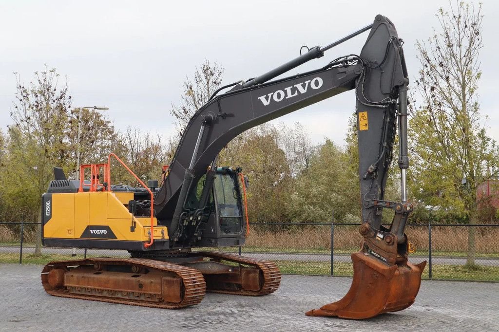 Kettenbagger za tip Volvo EC 250 EL QUICK COUPLER BUCKET AIRCO, Gebrauchtmaschine u Marknesse (Slika 5)