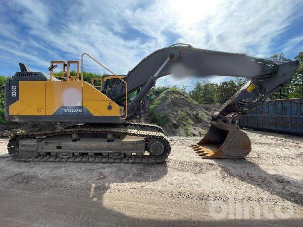 Kettenbagger του τύπου Volvo EC 300 E, Gebrauchtmaschine σε Düsseldorf (Φωτογραφία 1)