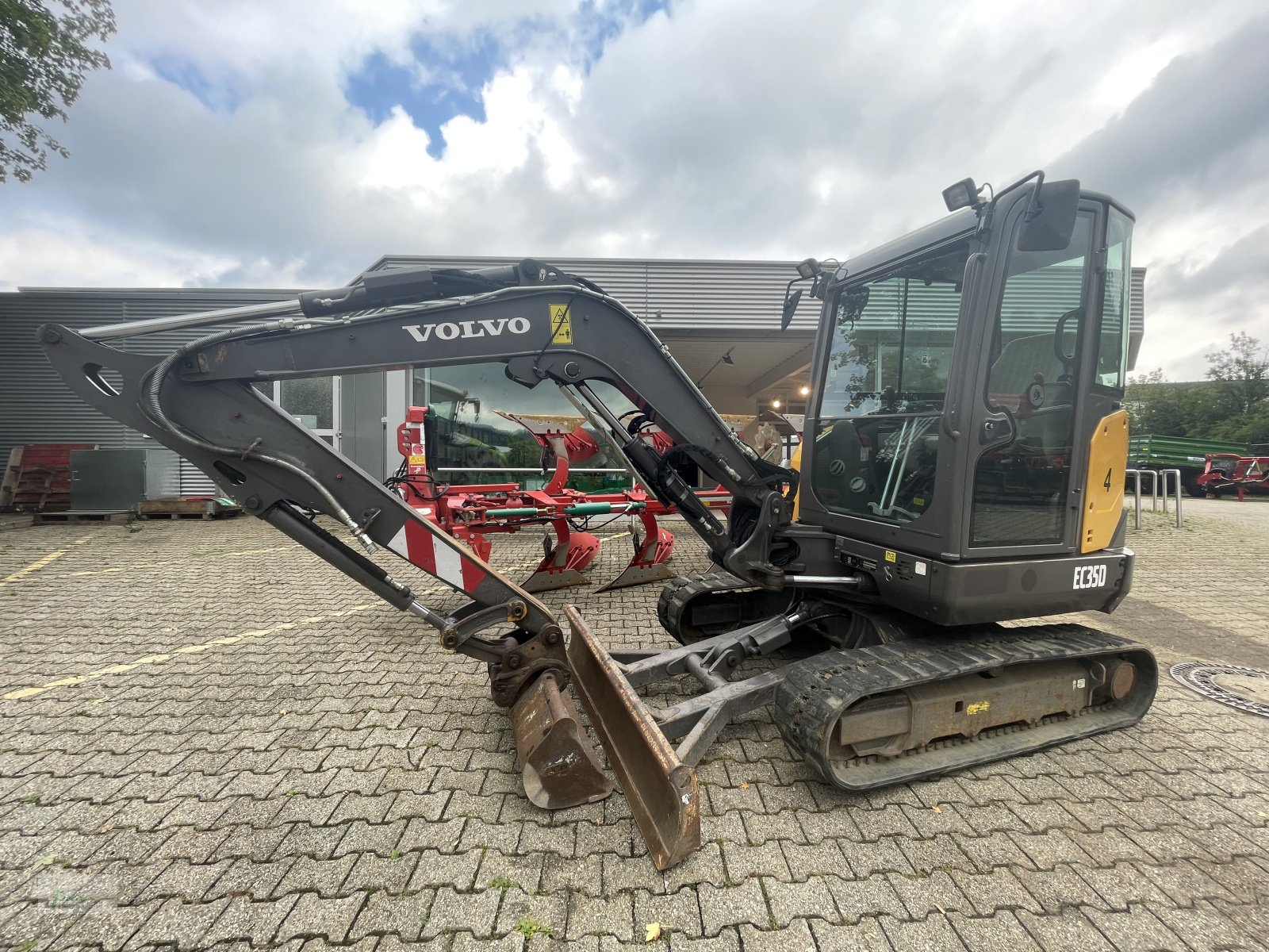 Kettenbagger des Typs Volvo EC 35 D, Gebrauchtmaschine in Bad Kötzting (Bild 1)