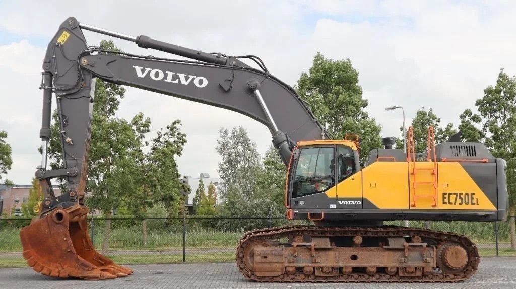 Kettenbagger tipa Volvo EC 750 EL BUCKET QUICK COUPLER HAMMER LINE, Gebrauchtmaschine u Marknesse (Slika 1)