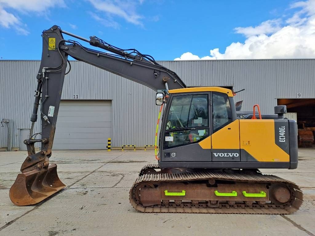 Kettenbagger a típus Volvo EC140EL (2 pieces available), Gebrauchtmaschine ekkor: Stabroek (Kép 1)