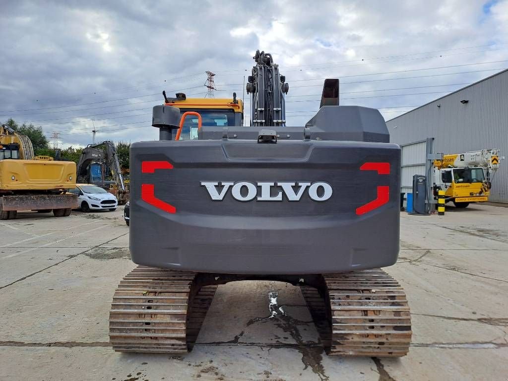 Kettenbagger typu Volvo EC140EL (2 pieces available), Gebrauchtmaschine v Stabroek (Obrázok 3)