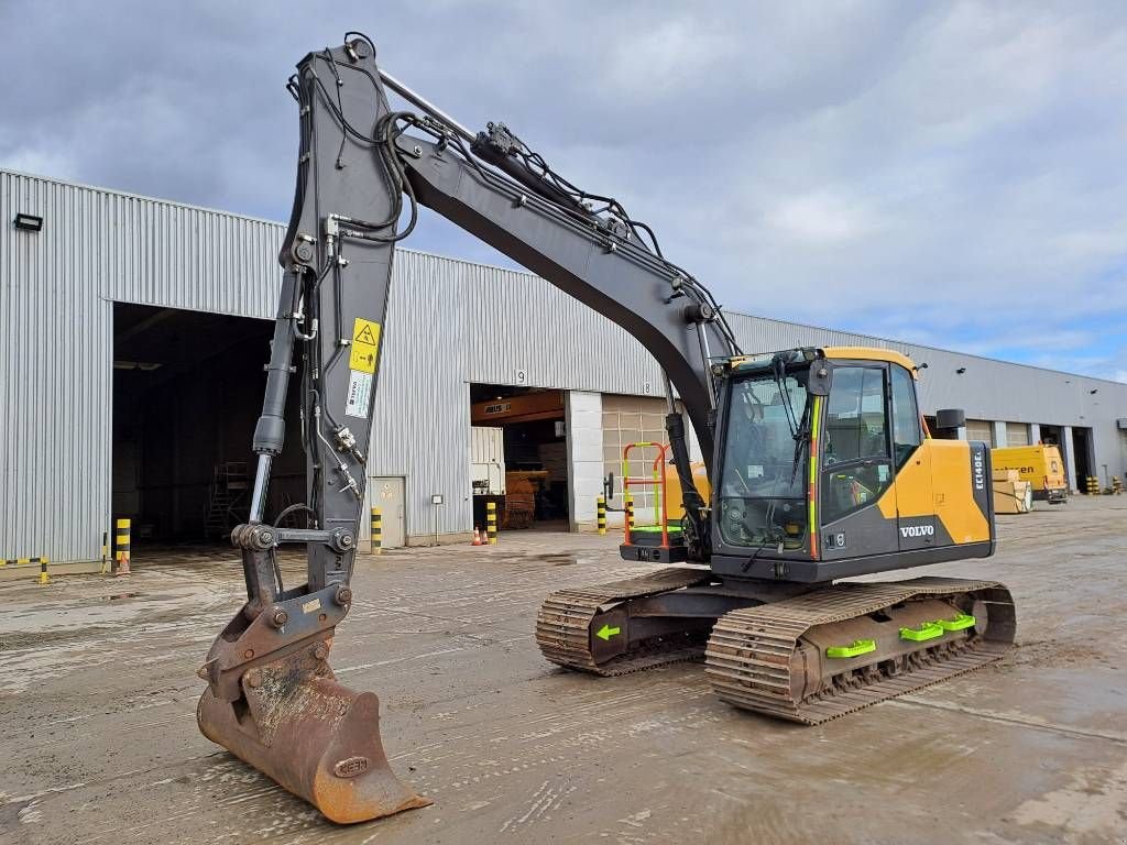 Kettenbagger des Typs Volvo EC140EL (2 pieces available), Gebrauchtmaschine in Stabroek (Bild 8)