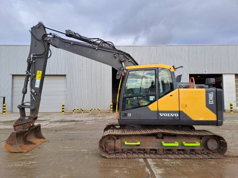 Kettenbagger of the type Volvo EC140EL (2 pieces available), Gebrauchtmaschine in Stabroek (Picture 1)