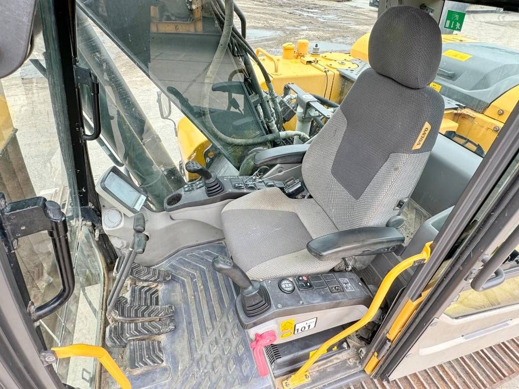 Kettenbagger del tipo Volvo EC160DL - 7.255 hours - 2 buckets, Gebrauchtmaschine en Veldhoven (Imagen 8)