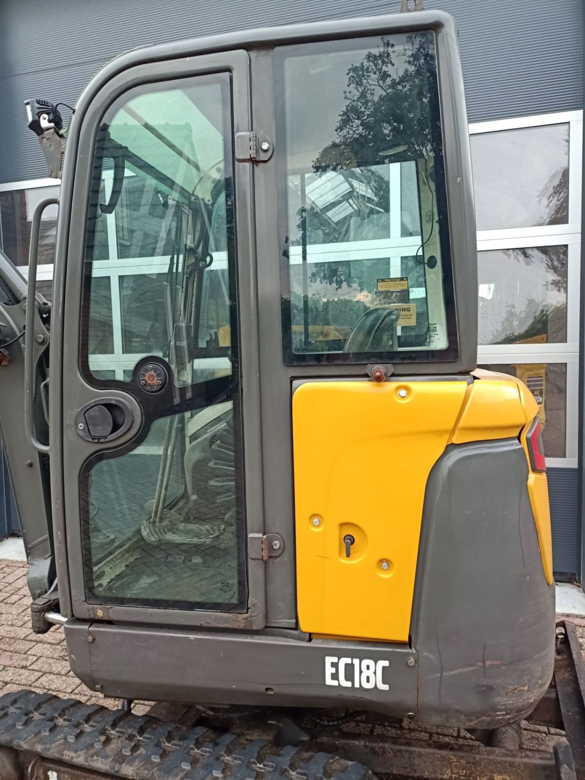 Kettenbagger of the type Volvo ec18c, Gebrauchtmaschine in Lunteren (Picture 5)