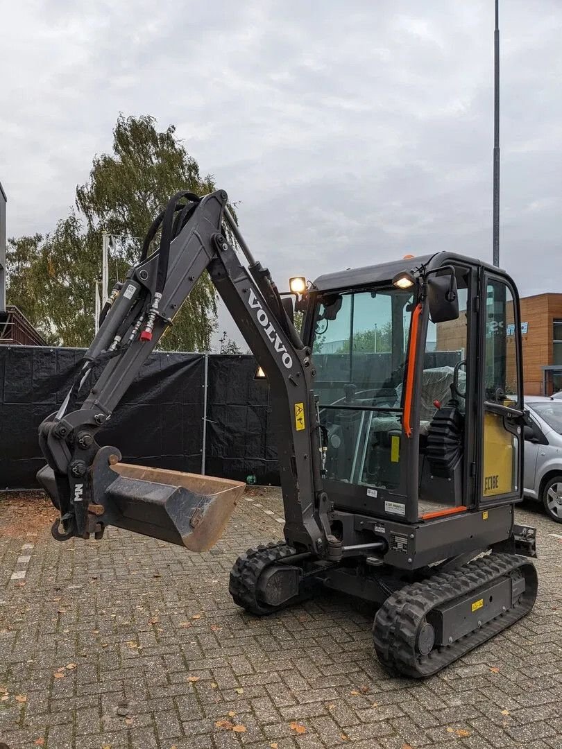 Kettenbagger del tipo Volvo EC18E, Gebrauchtmaschine en Groningen (Imagen 3)