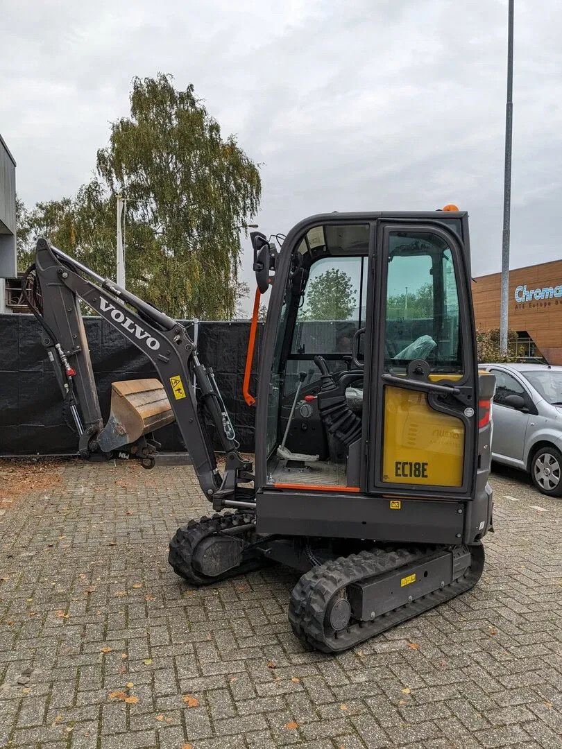 Kettenbagger del tipo Volvo EC18E, Gebrauchtmaschine en Groningen (Imagen 2)