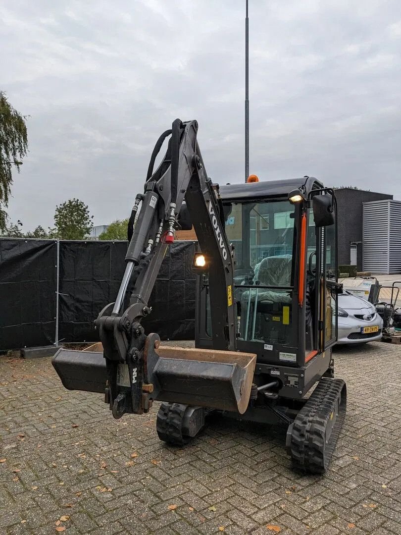 Kettenbagger typu Volvo EC18E, Gebrauchtmaschine w Groningen (Zdjęcie 4)