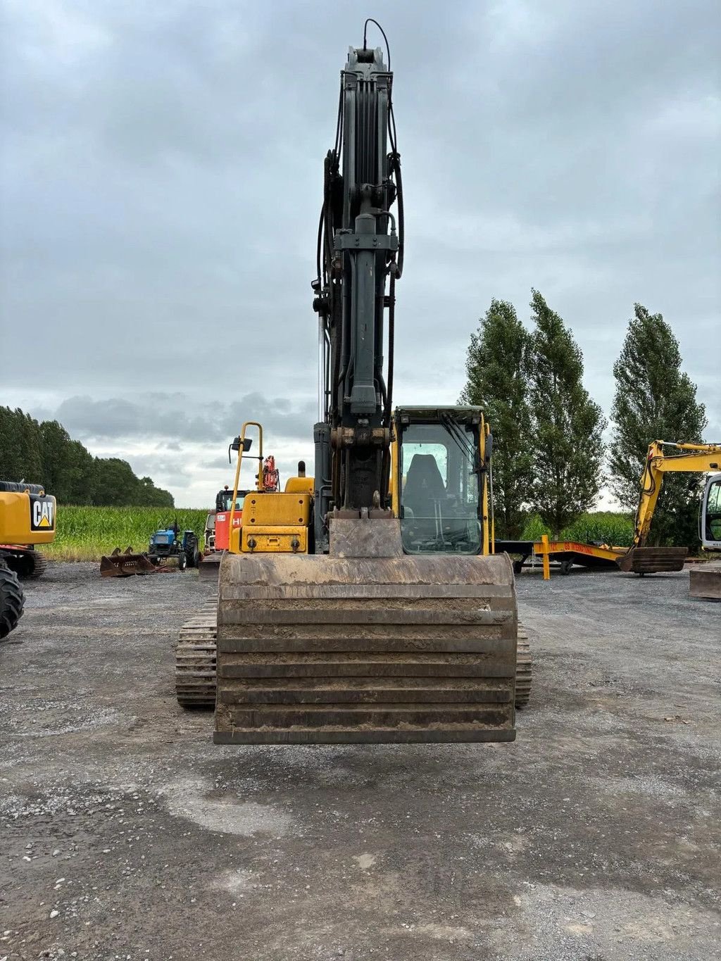 Kettenbagger Türe ait Volvo EC210BLC, Gebrauchtmaschine içinde Wevelgem (resim 4)