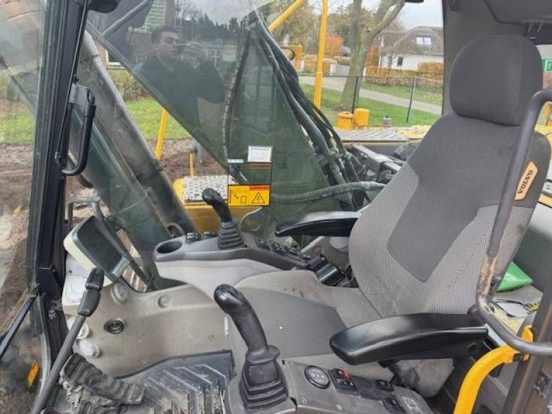 Kettenbagger от тип Volvo EC210CL, Gebrauchtmaschine в Antwerpen (Снимка 8)