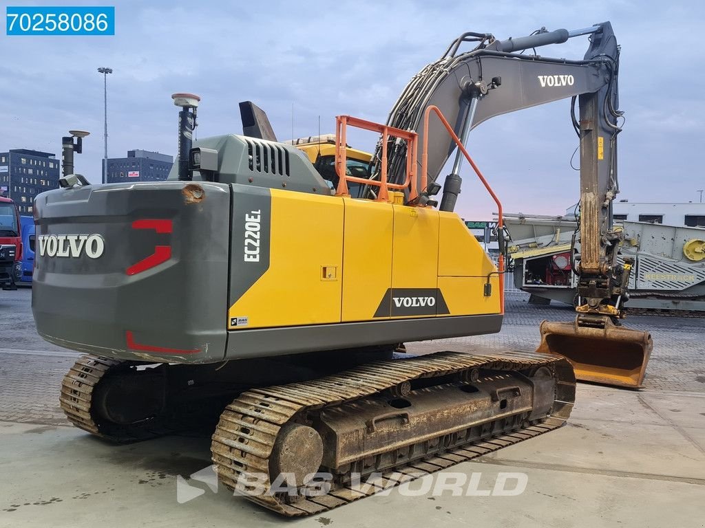 Kettenbagger типа Volvo EC220 E L EC220EL ENGCON - ROTO TILT, Gebrauchtmaschine в Veghel (Фотография 8)