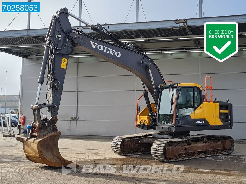 Kettenbagger van het type Volvo EC220 E L EC220EL NEW TRACKS, Gebrauchtmaschine in Veghel (Foto 1)