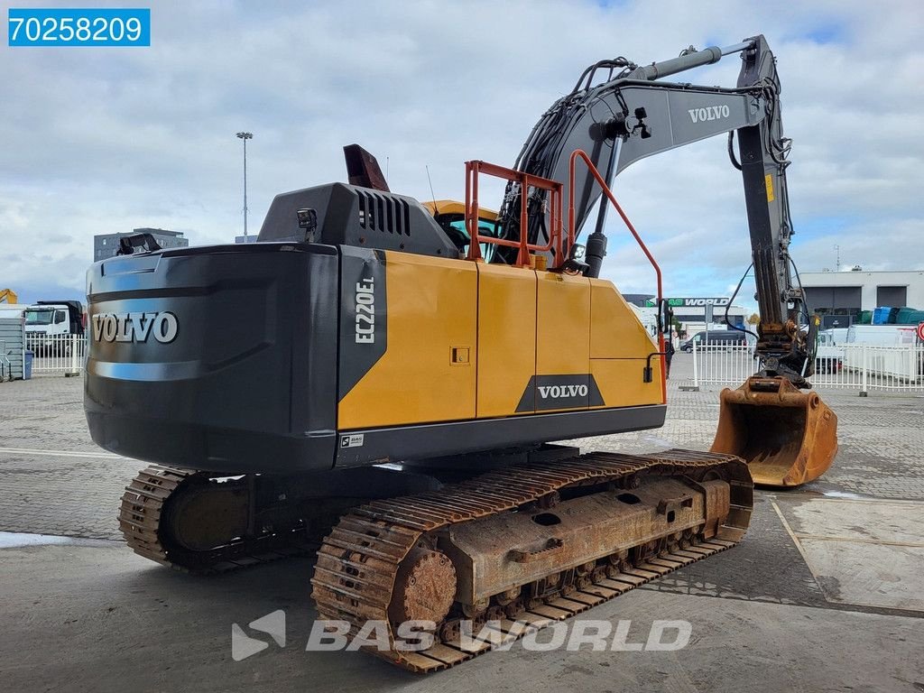 Kettenbagger a típus Volvo EC220 E L EC220EL, Gebrauchtmaschine ekkor: Veghel (Kép 7)