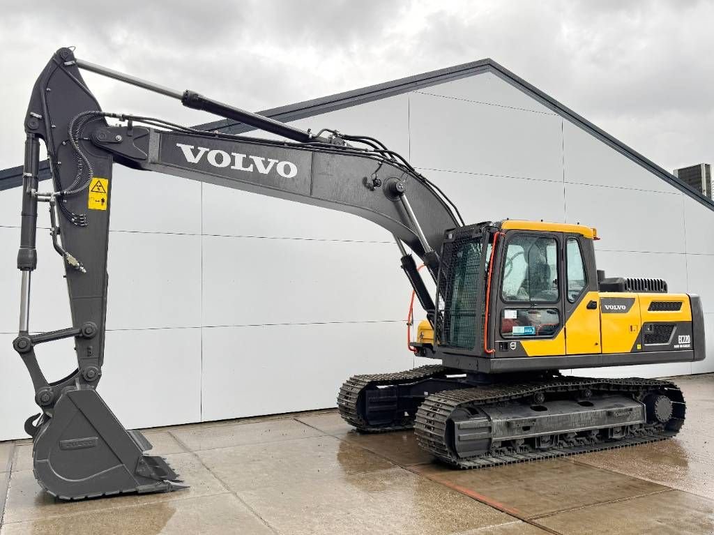 Kettenbagger van het type Volvo EC220DB - New / Unused / 2024 Model, Gebrauchtmaschine in Veldhoven (Foto 2)