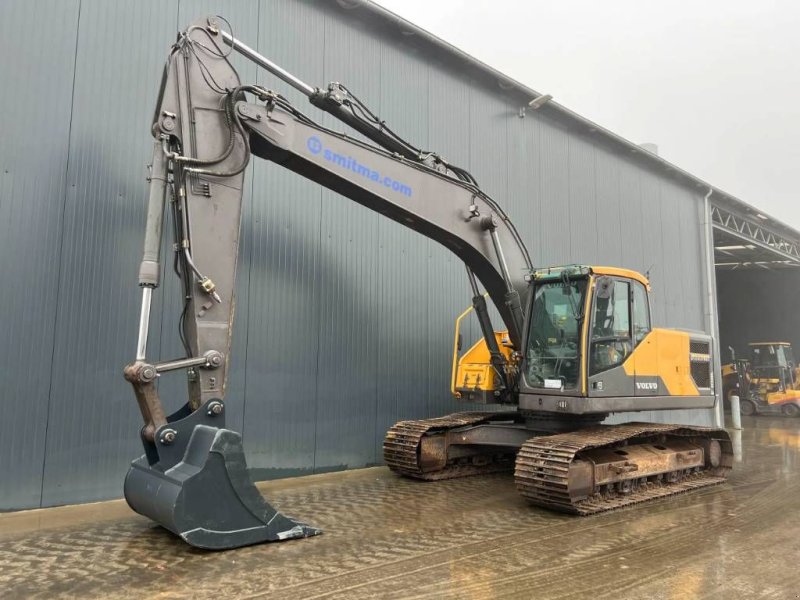 Kettenbagger van het type Volvo EC220E L, Gebrauchtmaschine in Venlo (Foto 1)