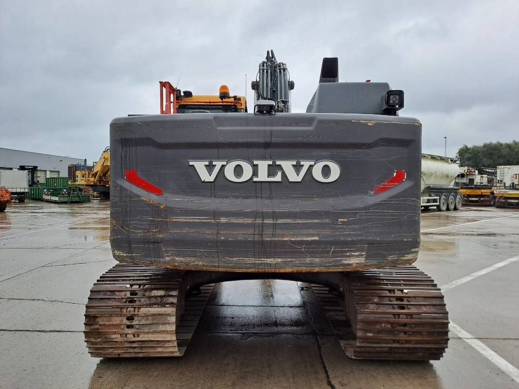 Kettenbagger a típus Volvo EC220EL, Gebrauchtmaschine ekkor: Stabroek (Kép 3)