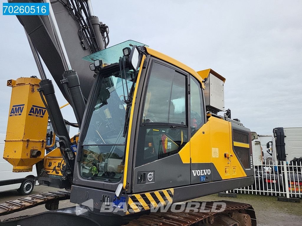 Kettenbagger van het type Volvo EC250 E L AMV DRILLING SYSTEM - REMOTE CONTROLED, Gebrauchtmaschine in Veghel (Foto 5)