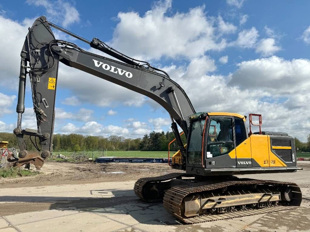 Kettenbagger of the type Volvo EC250EL - Hamer Lines / Quick Coupler, Gebrauchtmaschine in Veldhoven (Picture 2)