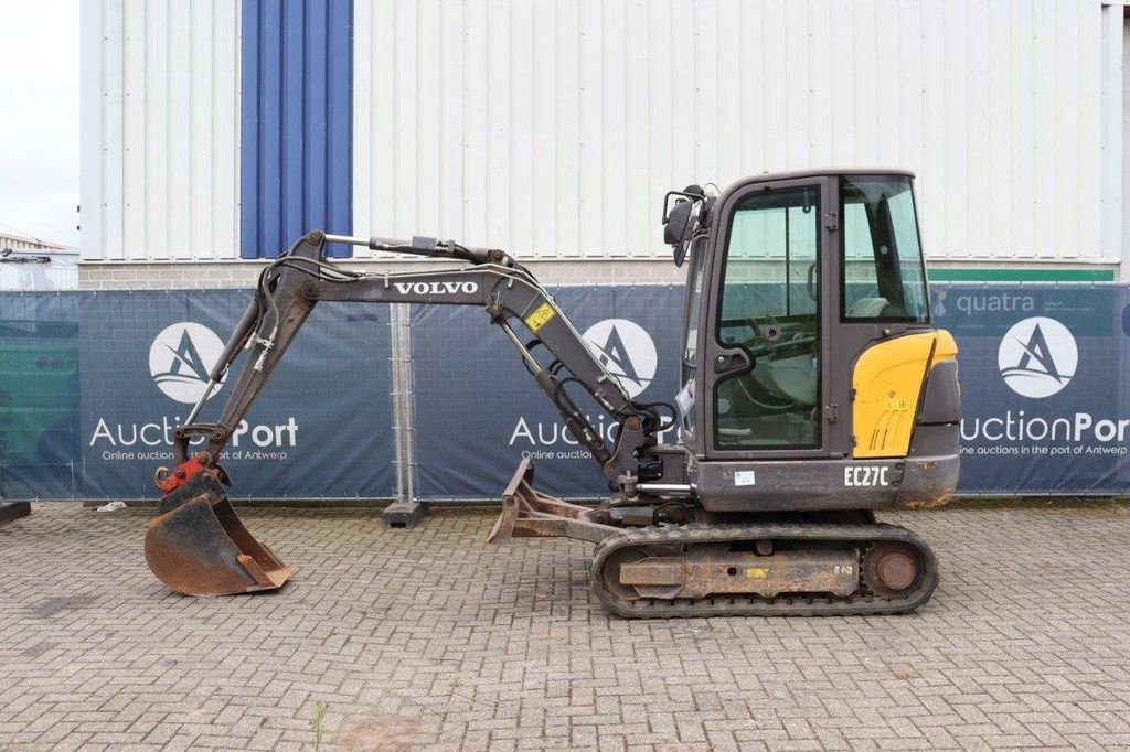 Kettenbagger typu Volvo EC27C, Gebrauchtmaschine v Antwerpen (Obrázek 2)