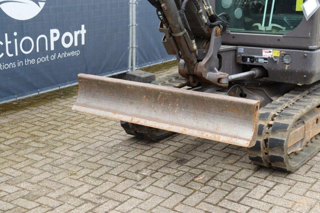 Kettenbagger a típus Volvo EC27C, Gebrauchtmaschine ekkor: Antwerpen (Kép 11)