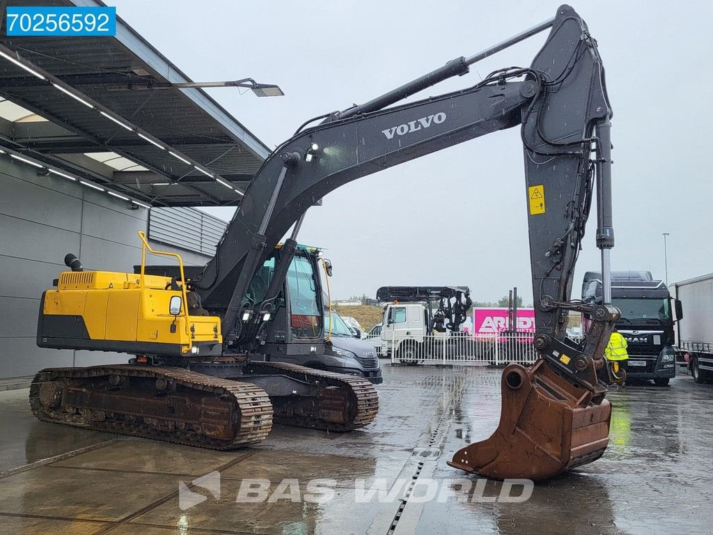 Kettenbagger Türe ait Volvo EC300 D L EC300DL, Gebrauchtmaschine içinde Veghel (resim 3)