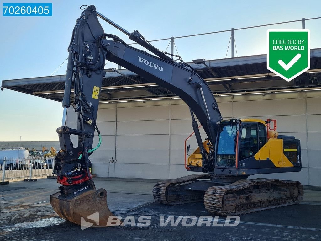 Kettenbagger van het type Volvo EC300 E L ROTO TILT, Gebrauchtmaschine in Veghel (Foto 1)