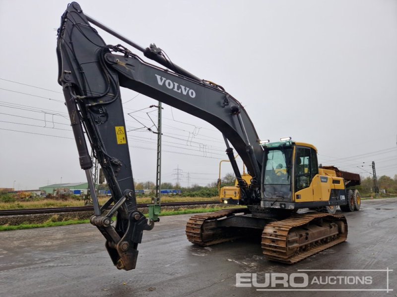 Kettenbagger a típus Volvo EC300DL, Gebrauchtmaschine ekkor: Dormagen (Kép 1)