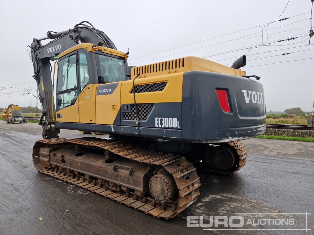 Kettenbagger a típus Volvo EC300DL, Gebrauchtmaschine ekkor: Dormagen (Kép 3)