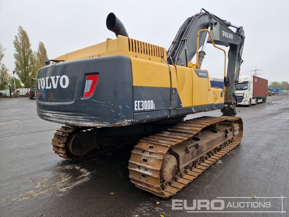 Kettenbagger a típus Volvo EC300DL, Gebrauchtmaschine ekkor: Dormagen (Kép 4)