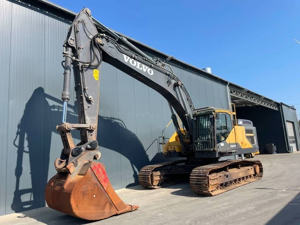 Kettenbagger des Typs Volvo EC380EL, Gebrauchtmaschine in Venlo (Bild 1)